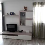 4496-1 شقة *